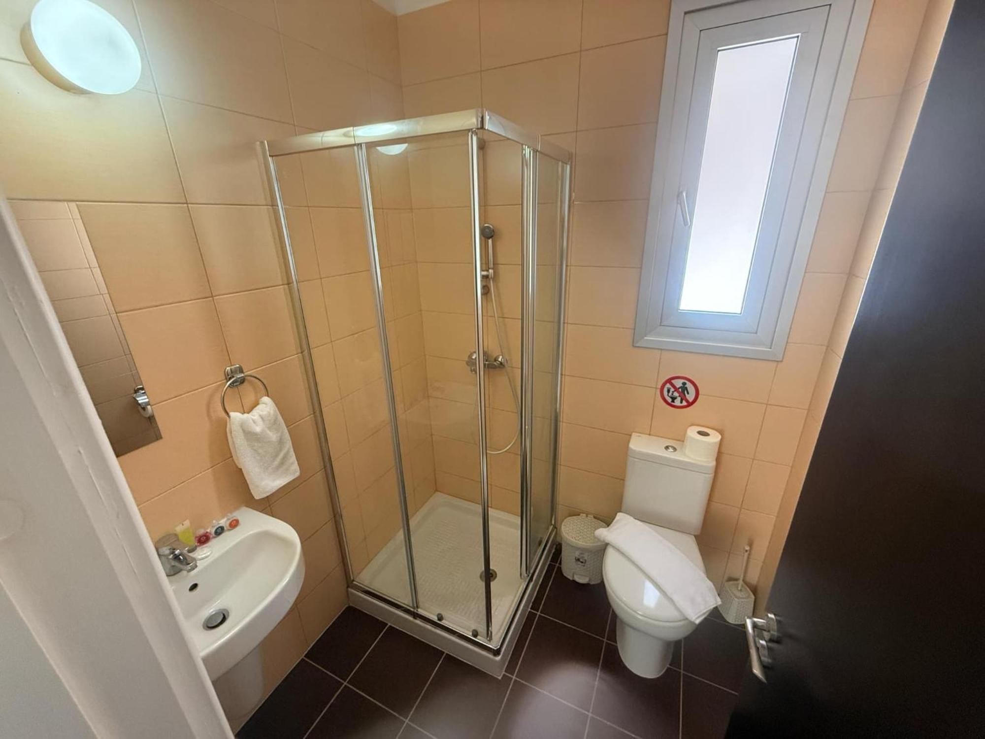 Villa Mulberry Retreat 0,5Km From Everything Coral Bay Esterno foto
